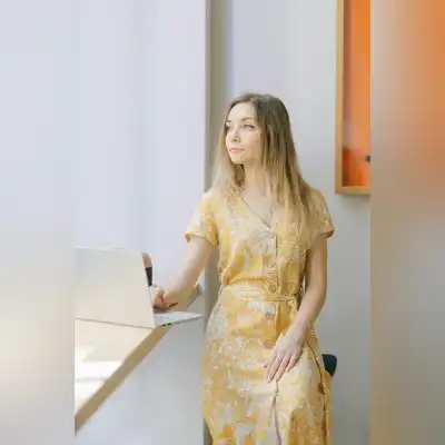 魏月华